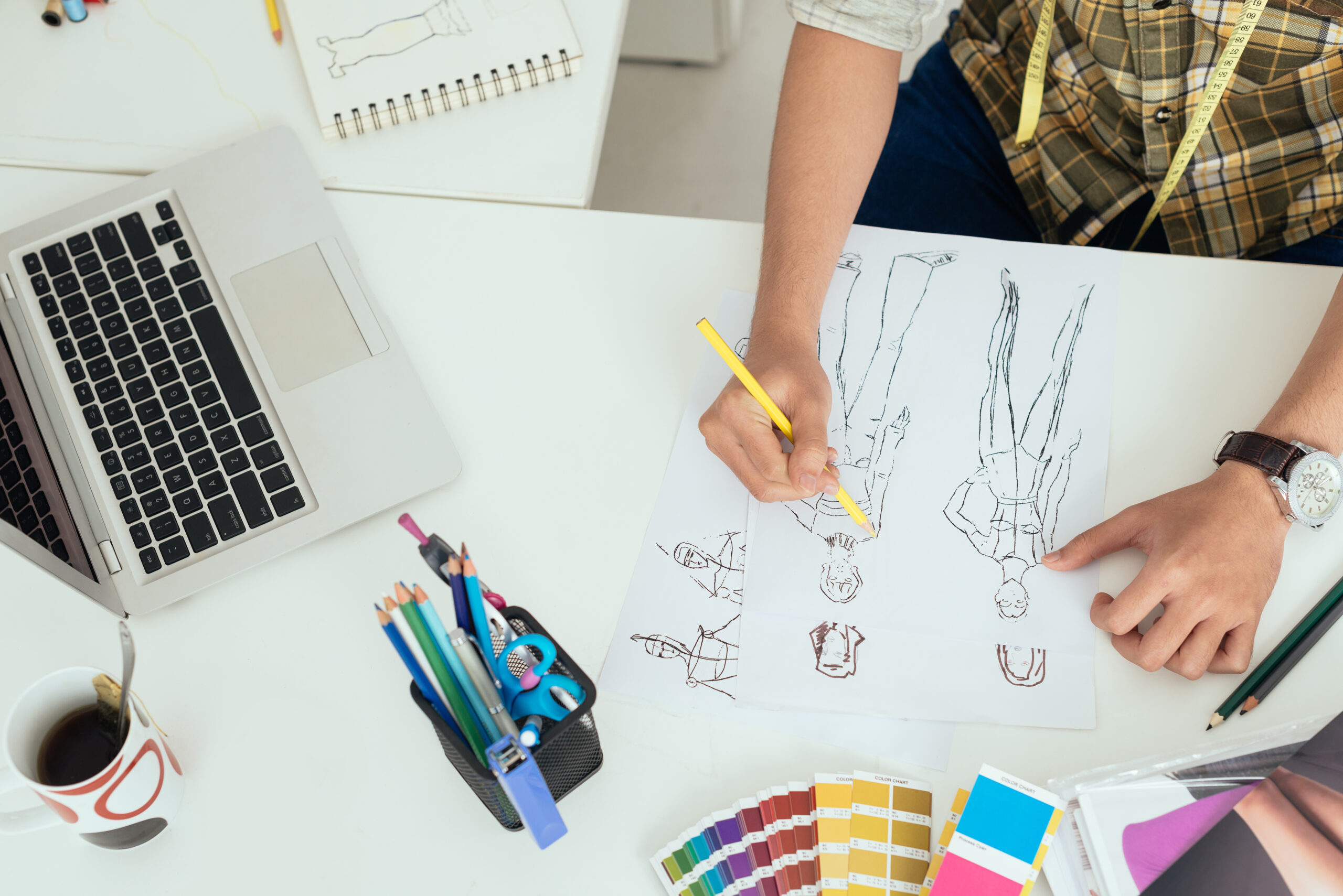 how to become a fashion designer